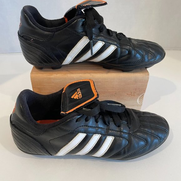 ADIDAS TELSTAR TRX HG J SOCCER CLEATS - Size 4.5Y – BLACK/WHITE/ORANGE 463288 - Picture 4 of 8
